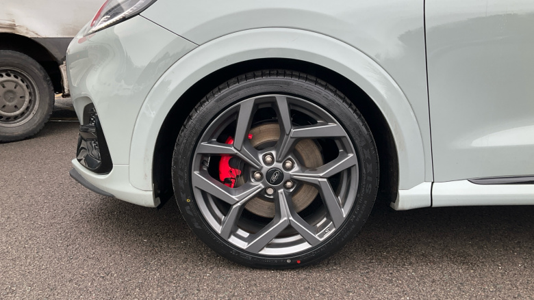 Ford Puma ST 1.0 EcoBoost Hybrid mHEV ST 5dr DCT Petrol Hatchback